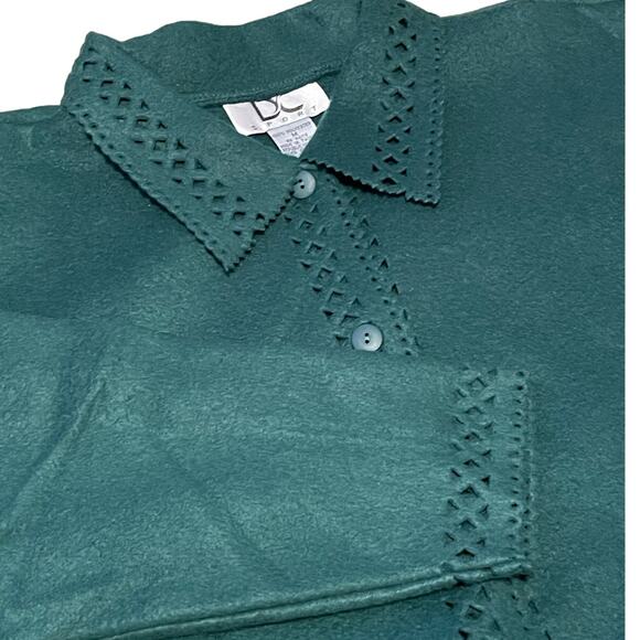 DC Sport Green Long Sleeve Warm Cozy Fleece Button Up Jacket Shacket Medium NEW - Picture 3 of 7